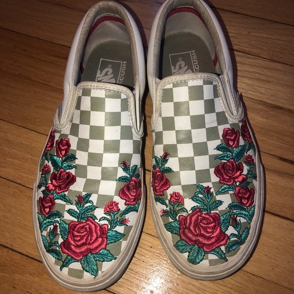 floral checkered vans